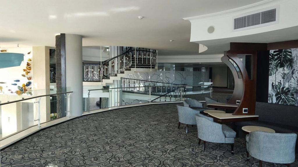 Blue Waters Hotel Ντούρμπαν Εξωτερικό φωτογραφία Interior of the hotel